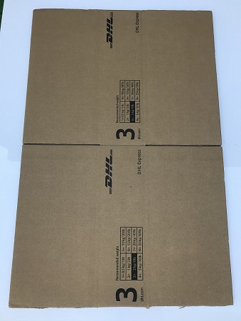 Коробка для посылок DHL