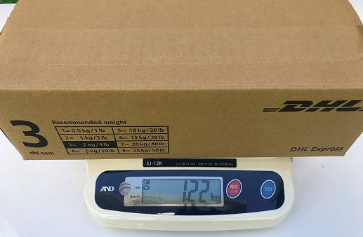 Total weight of DHL parcel